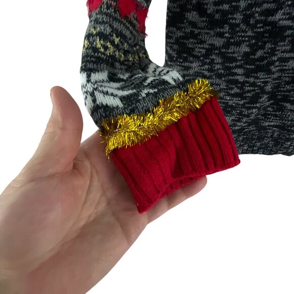 United States Sweaters Holiday Cat Ugly Christmas Sweater M Gray Red Festive Kni - Picture 5 of 7